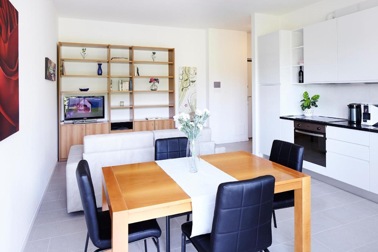 Appartamento La Vista By Holiday Solutions 코모 외부 사진